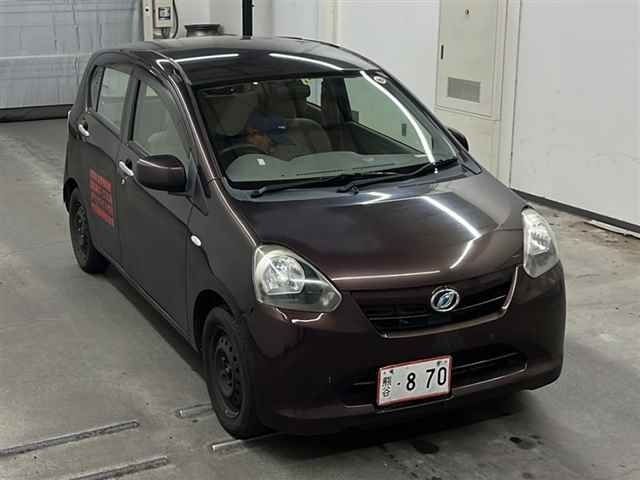 65733 DAIHATSU MIRA E S LA300S 2012 г. (MIRIVE Saitama)